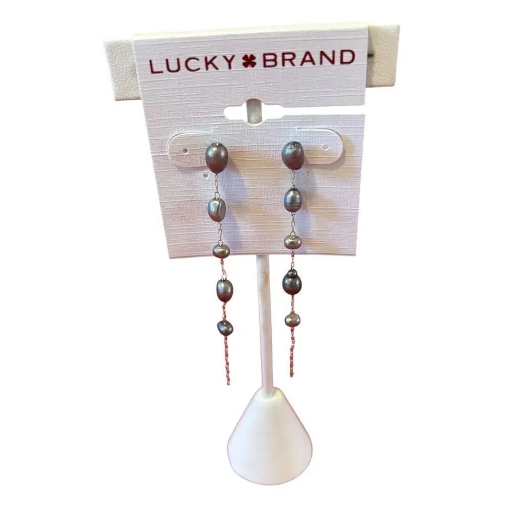 Iridescent Gray Faux Pearl Threader Earrings.